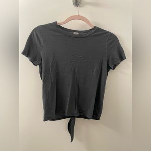 Aerie gray cropped tshirt with crisscrossed tie back - XS